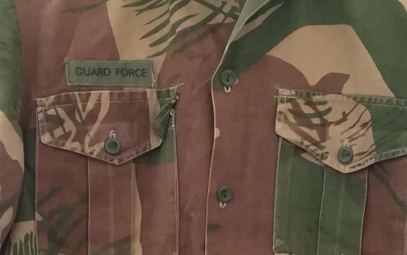 RHODESIA BUSH WAR CAMOUFLAGE SHORT SLEEVE SHIRT **GUARD FORCE** SIZE+-SMALL *STATESMAN*