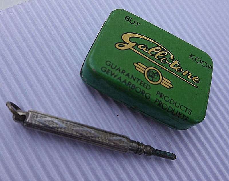 GALLOTONE NEEDLE TIN AND CHATELAINE PENCIL