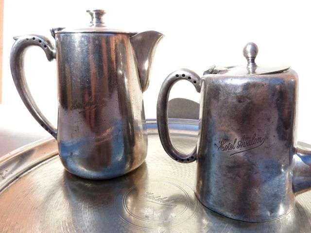 HISTORICAL : FROM FORMER FAMOUS AVALON HOTEL.DURBAN. COFFEE AND TEA POT ON TRAY. T.P. SHEFFIELD