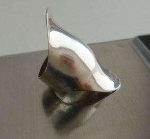 RARE. AMAZING STATEMENT RING STERLING SILVER. UNUSED.