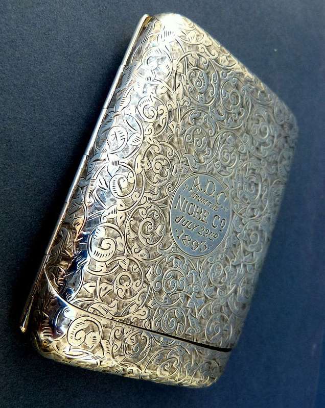 ANTIQUE ORNATE CIGARETTE CASE WITH ENGRAVING. 1893. STERLING SILVER 88.90 g. GILT INNER.MAKERS STAMP