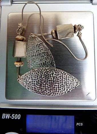 STERLING SILVER VINTAGE EARRINGS. UNUSED