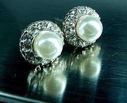 STRIKING STUDS. COSTUME JEWELLERY. UNUSED