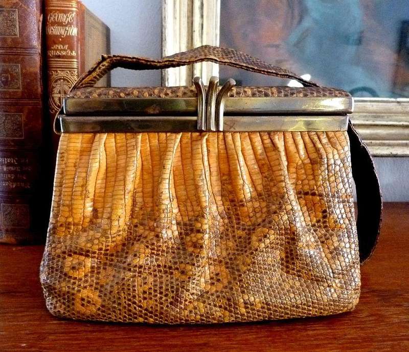 ART DECO PHYTHON SNAKE BAG