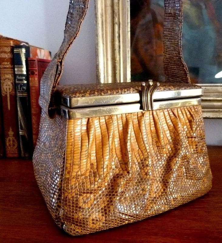 ART DECO PHYTHON SNAKE BAG