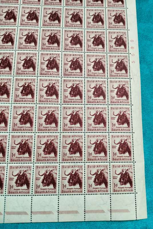 SOUTH AFRICA (1954 WILDEBEEST) FULL SHEET