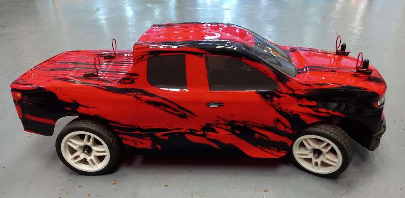RC EXPRESS 1/10 TOURING CAR ROLLER