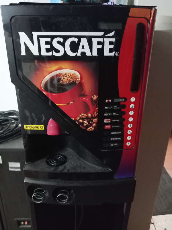 NESCAFE LIONESS COFFEE MACHINE. SHOWING ERROR B1. THERMOSTAT.