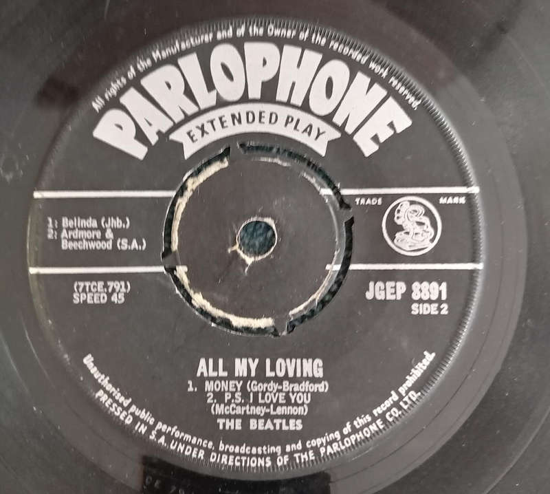THE BEATLES : 2 X SEVEN SINGLES.