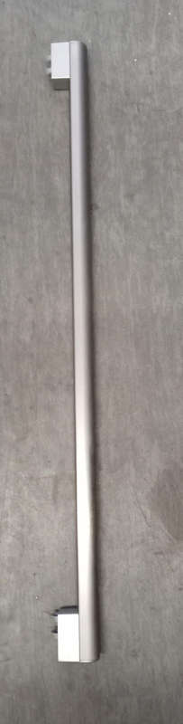 DEFY FRIDGE DOOR HANDLE. LENGTH : 655mm