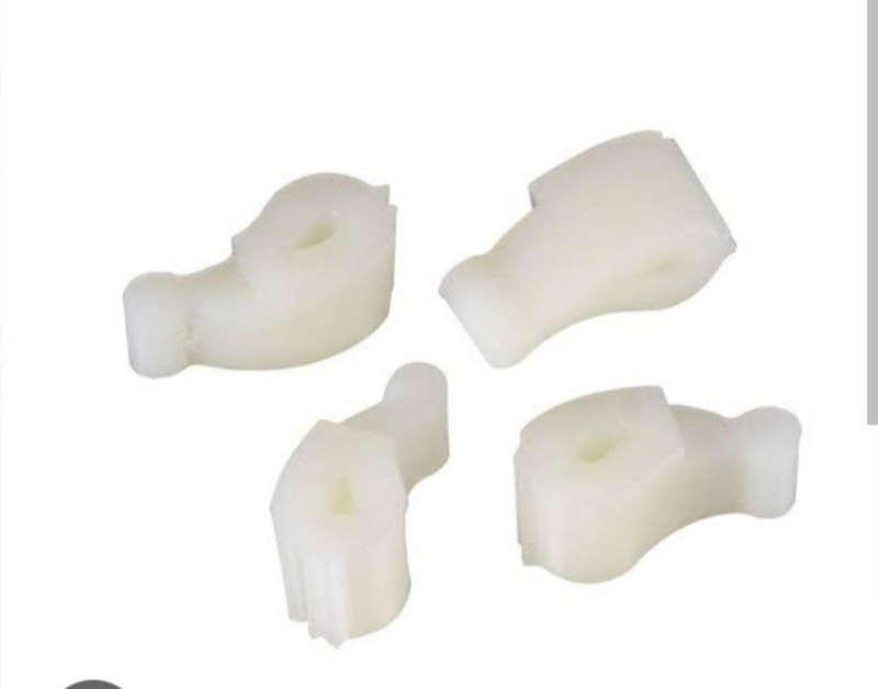 WHIRLPOOL TOP LOADER WASHING MACHINE AGITATOR DOGS. 4 PIECES