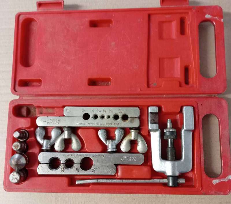REFRIGERATION : ASIAN FIRST FLARING KIT. CT 275