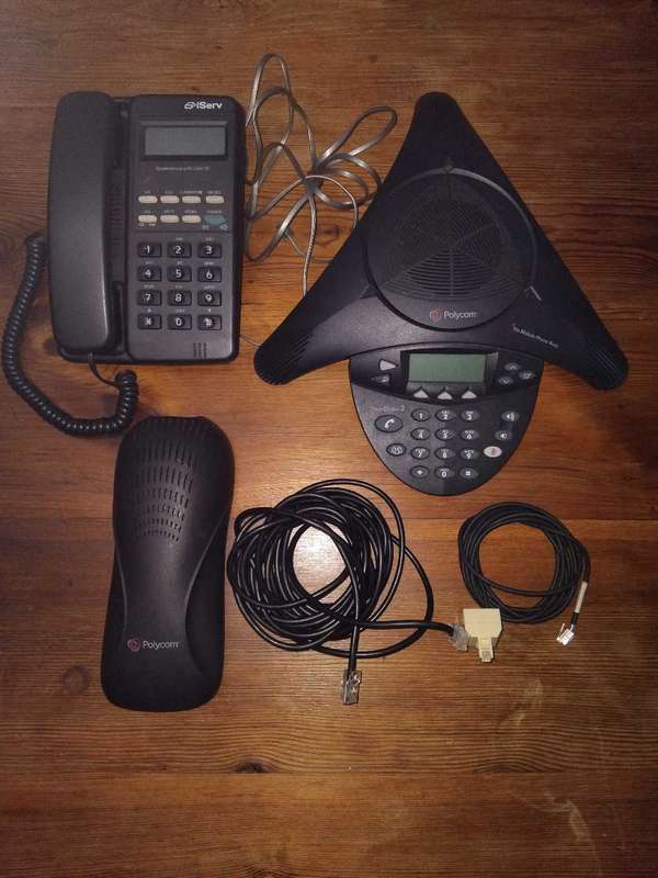 POLYYCOM SOUND STATION 2  ( INSURANCE CLAIM / STOLEN RECOVERED )