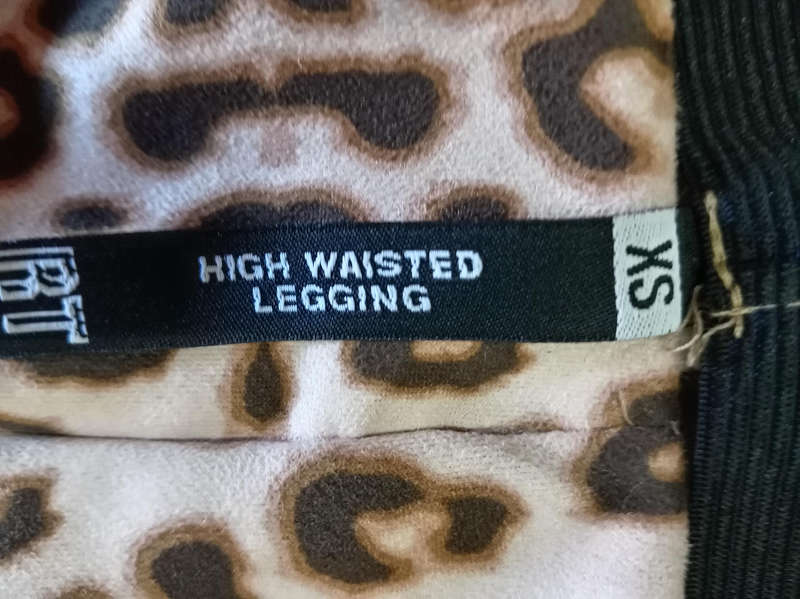 NEW LADIES HIGH WAISTED  LEGGINGS. 5 PAIRS