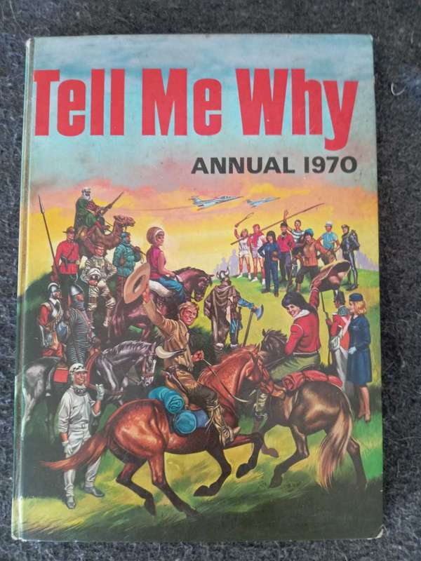 BOY'S VINTAGE ANNUALS AS PER PHOTOS.