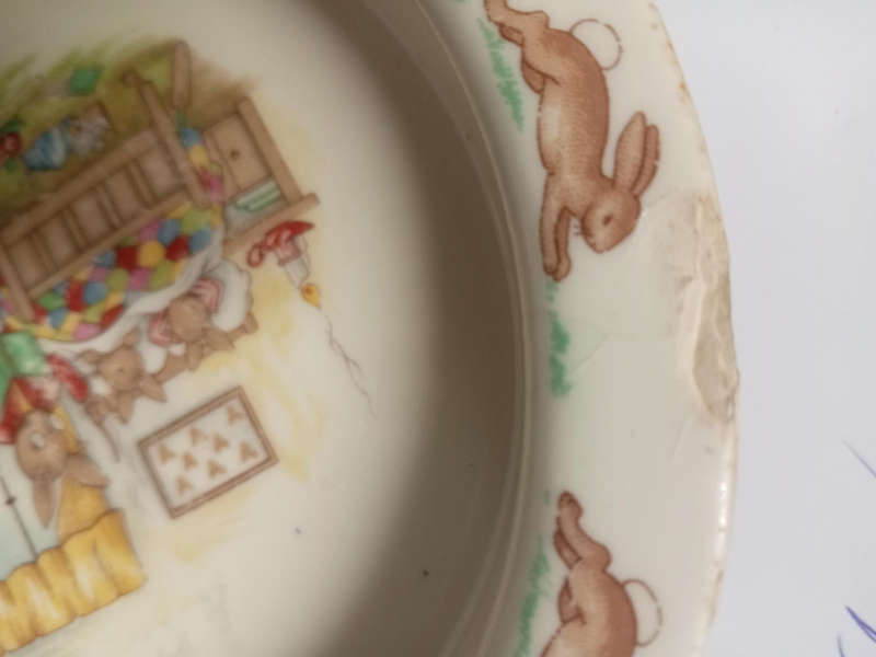 ROYAL DOULTON BUNNYKINS CEREAL BOWL. 160MM DIAMETER.  SMALL CHIP ON EDGE.