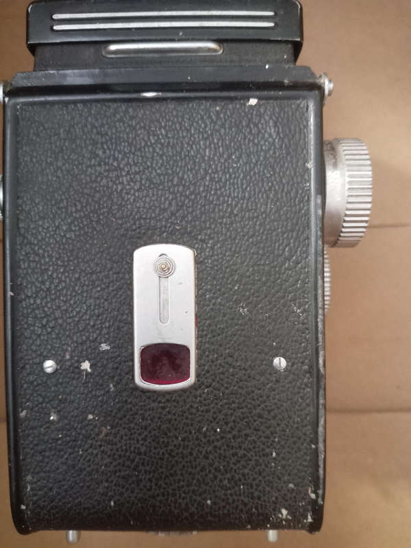 YASCHIKA - A  CAMERA ( VINTAGE COLLECTORS ITEM)