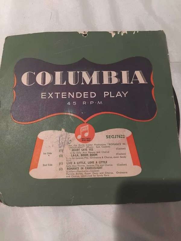 10 X VINTAGE SEVEN SINGLE RECORDS AS PER PHOTOS.