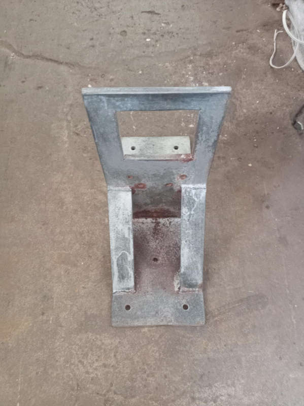 WALL BRACKET FOR INDUSTRIAL POTATO CUTTER. HEAVY DUTY.