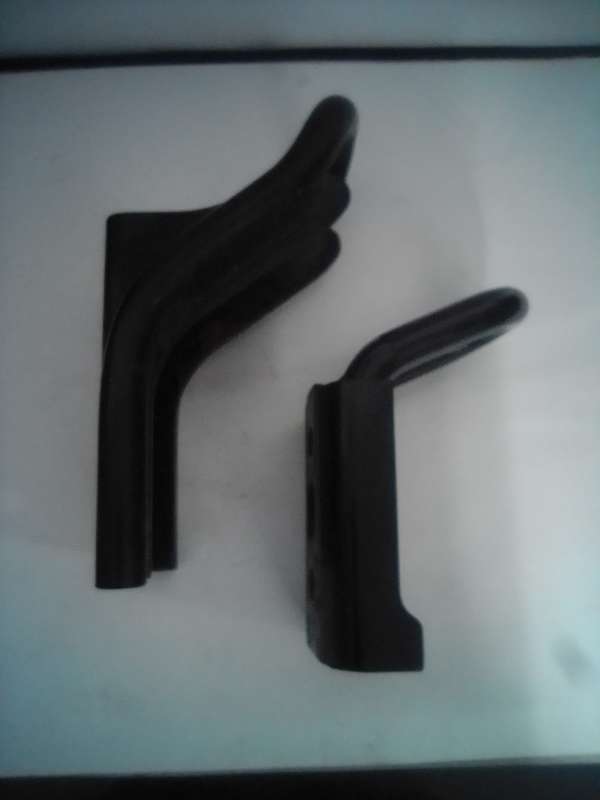 2 x Towing Brackets.
