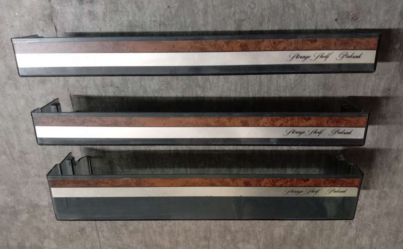 BARLOWS FRIDGE DOOR STORAGE SHELVES. 425mm LENGTH.
