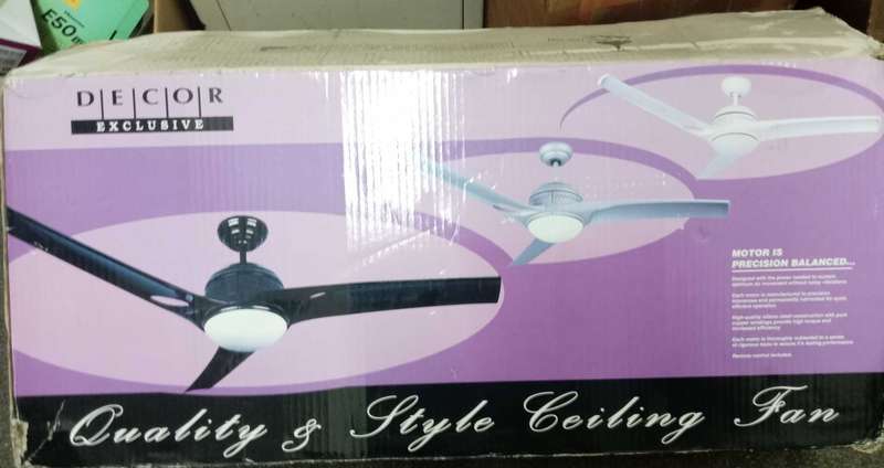DECOR EXCLUSIVE CEILING FAN. NEW BUT NO REMOTE.
