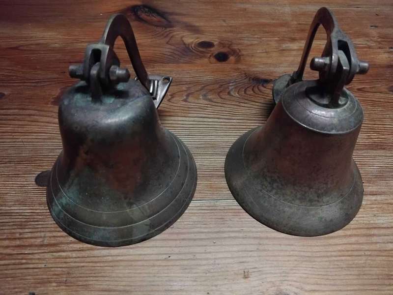 BRASS BELLS :  SEE DESCRIPTION FOR SIZES.
