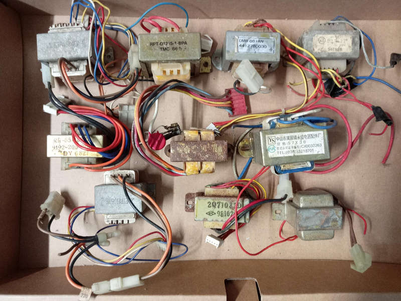 10 X ASSORTED LV TRANSFORMERS.