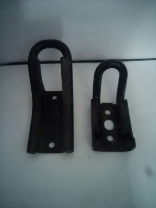 2 x Towing Brackets.