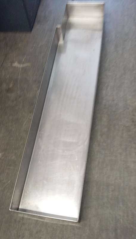 STAINLESS STEEL TRAY. 1210MM X 270MM X 105MM