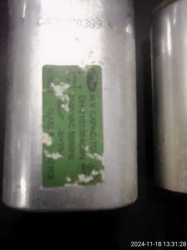 MICROWAVE CAPACITORS X 6 AS PER PHOTOS