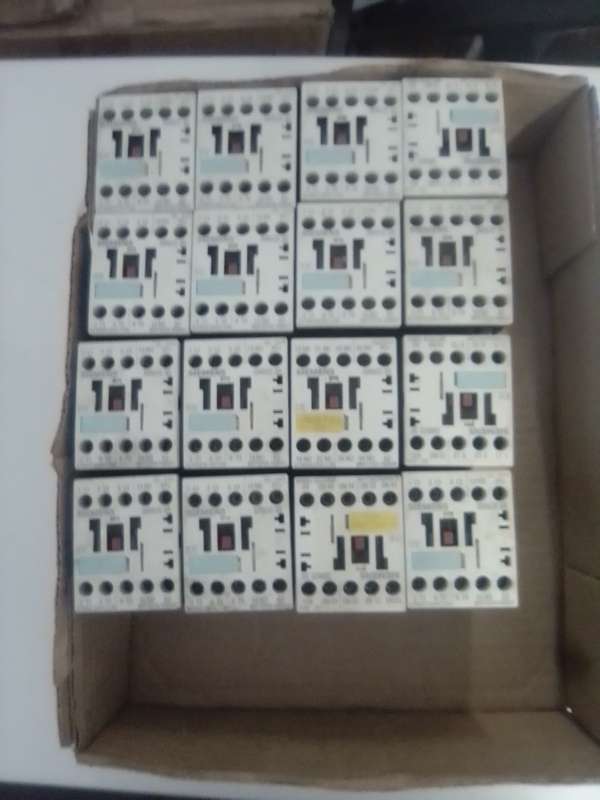 SIEMENS CONTACTOR IEC 60 947 VDE 0660