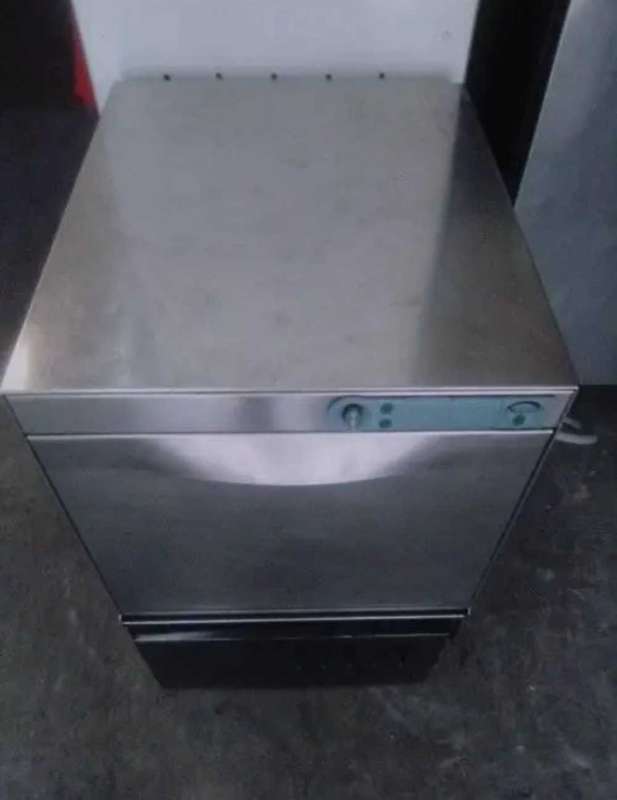 DISHWASHER DIHR GS40 UNDERCOUNTER GLASS / DISHWASHER ( AS NEW )