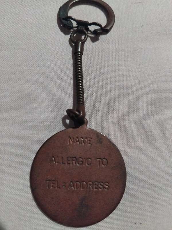 1965 RHODESIAN SOVEREIGN  INDEPENDENCE MEDALION.