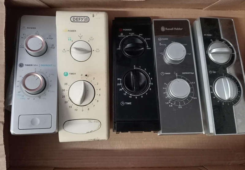 5 X MICROWAVE CONTROL PANELS / TIMERS.