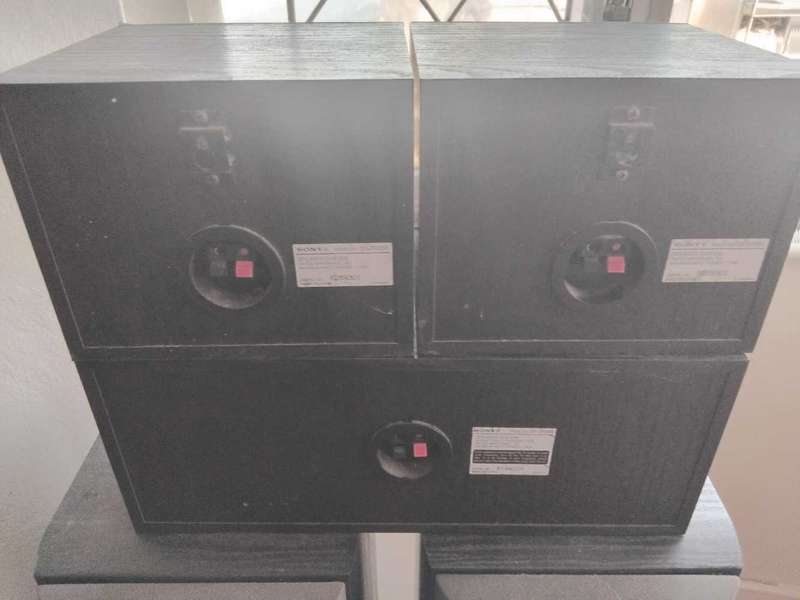 SONY SPEAKER SYSTEM :  AS PER PHOTOS