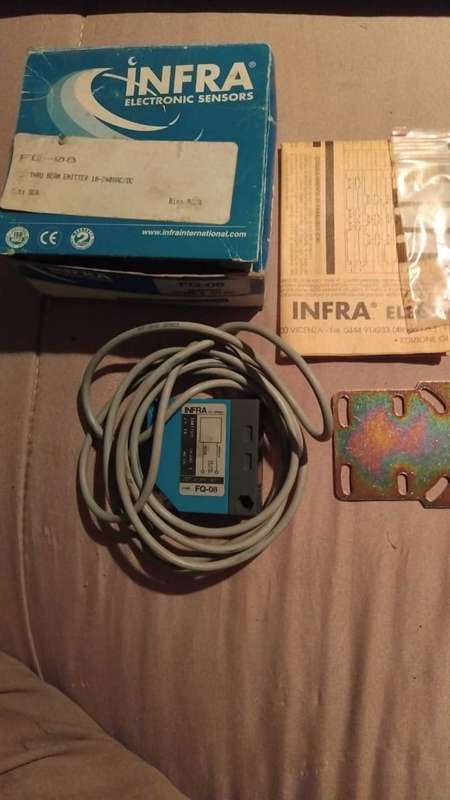 INFRA ELECTRONIC SENSORS : FQ-08 ( PHOTO ELECTRIC THROUGH BEAM EMITTER )