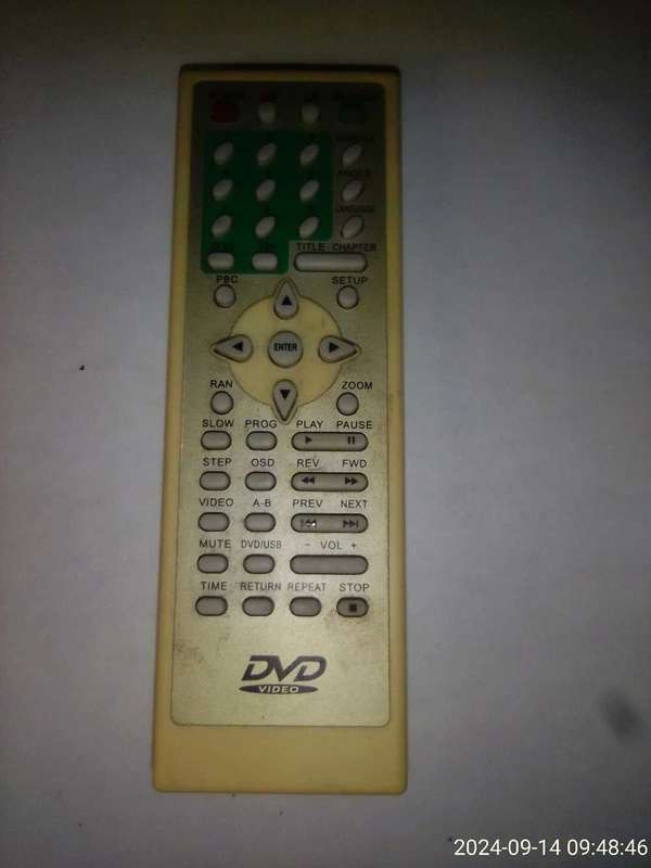 DVD REMOTE CONTROL.
