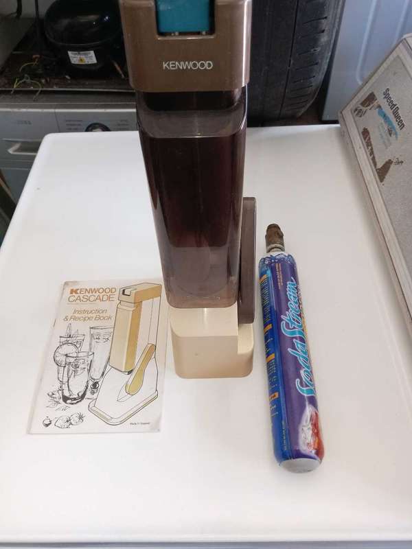 KENWOOD CASCADE SODA MACHINE
