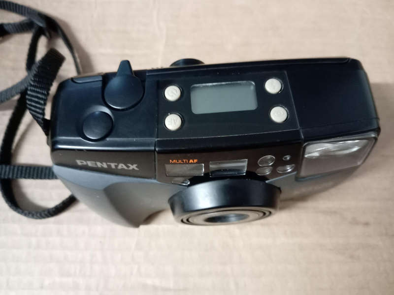 PENTAX ESPIO 105WR CAMERA.