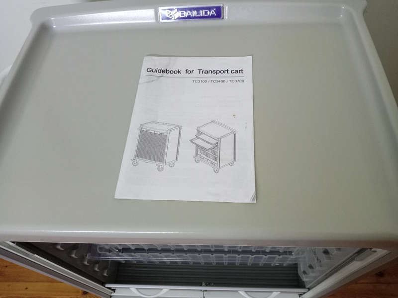 BAILIDA TC3100 MEDICAL DISTRIBUTION CART. MINT CONDITION.