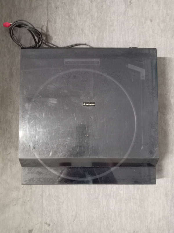 PIONEER PL-X77Z TURNTABLE / RECORD PLAYER 12 VOLT DC