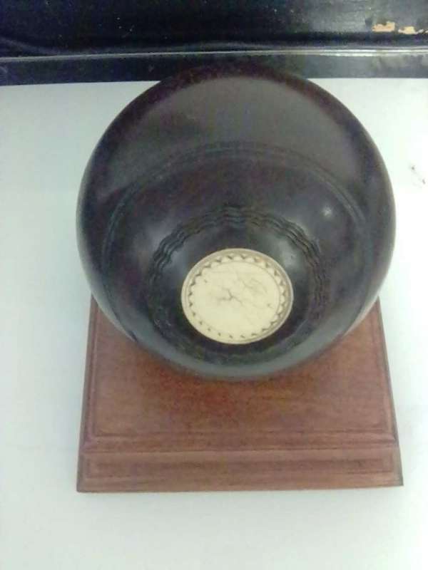 VINTAGE BOWLS TROPHY