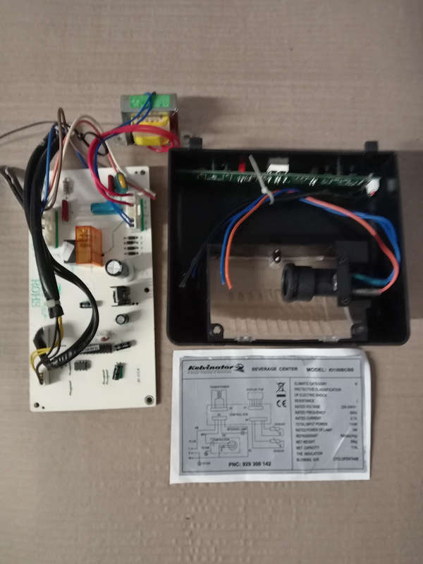 REFRIGERATION SPARES : KELVINATOR BEVERAGE COOLER MODEL :  KI150BCBS PC BOARDS