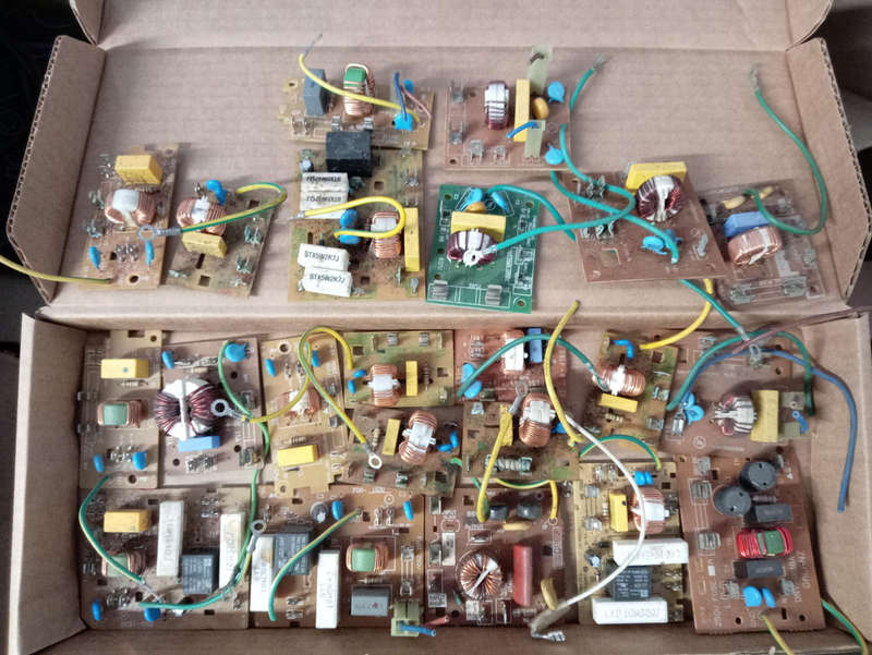 21 X MICROWAVE NOISE FILTER PC BOARDS. R99. 00 THE L.
