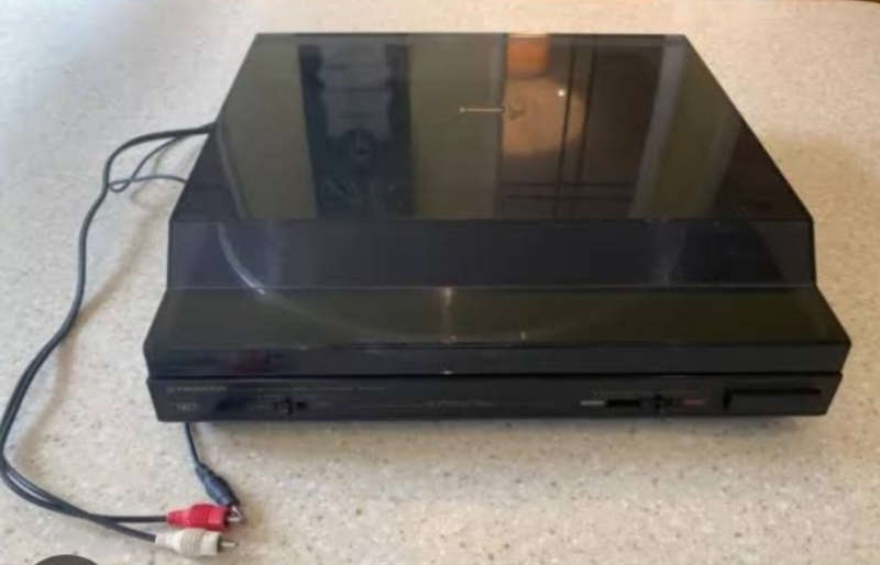 PIONEER PL-X77Z TURNTABLE / RECORD PLAYER 12 VOLT DC