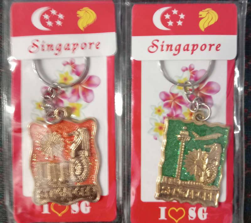KEY RINGS : " I LOVE SINGAPORE" R3.00 EACH. 100 AVAILABLE.