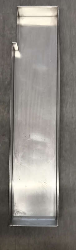 STAINLESS STEEL TRAY. 1210MM X 270MM X 105MM