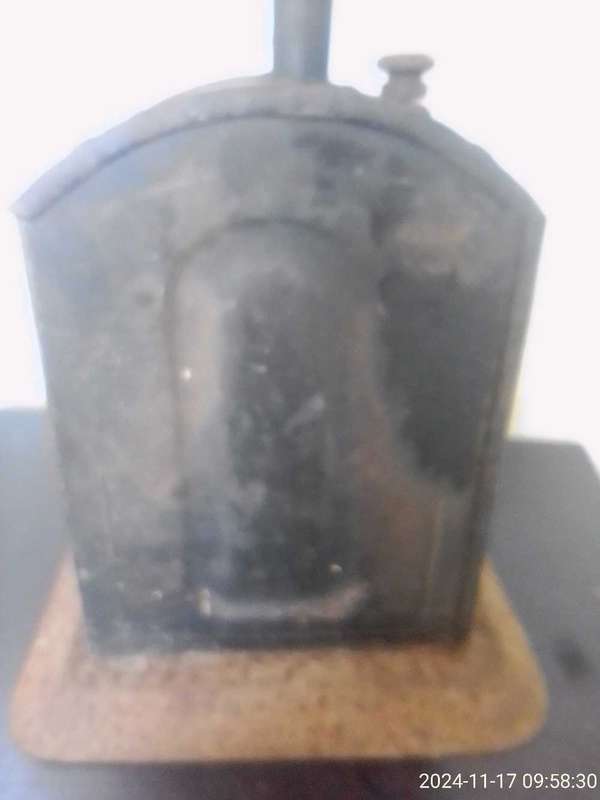 VINTAGE HUGHES FAMILY SCALE NO. 48