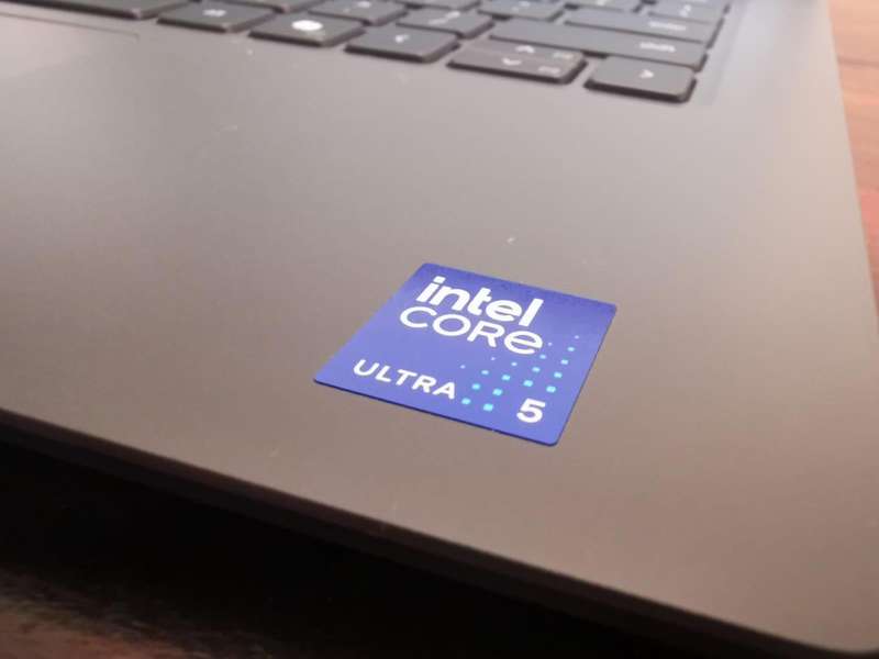 Dell Latitude 3450 | Intel Core Ultra 5 125 | 16GB | 512GB | 14.0" FHD |